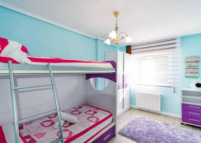 ¡Nuevo! Coqueto Y Comodo Apartamento Con Piscina Y Padel